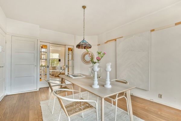 Medium property photo - Rijnstraat 238-3, 1079 HV Amsterdam